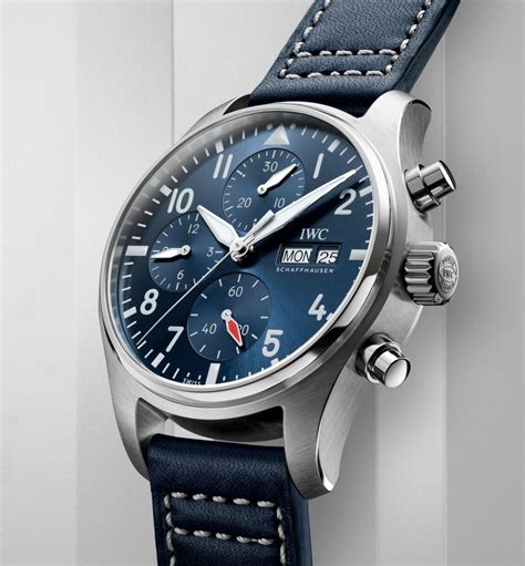 iwc schaffhausen fliegeruhr|iwc pilots chronograph.